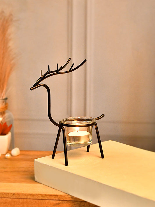Reindeer tealight candle holder