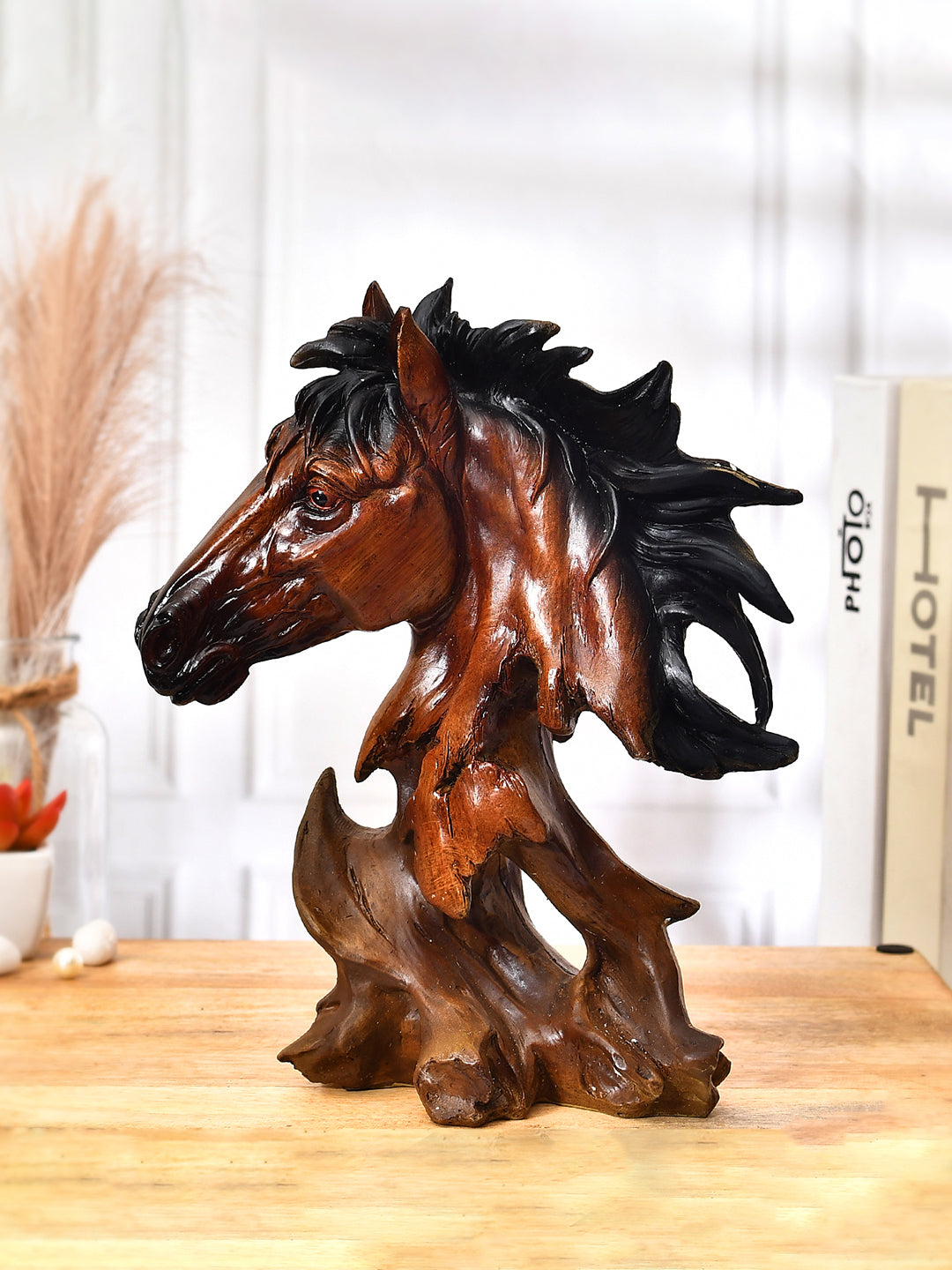 Horse Melody Showpiece