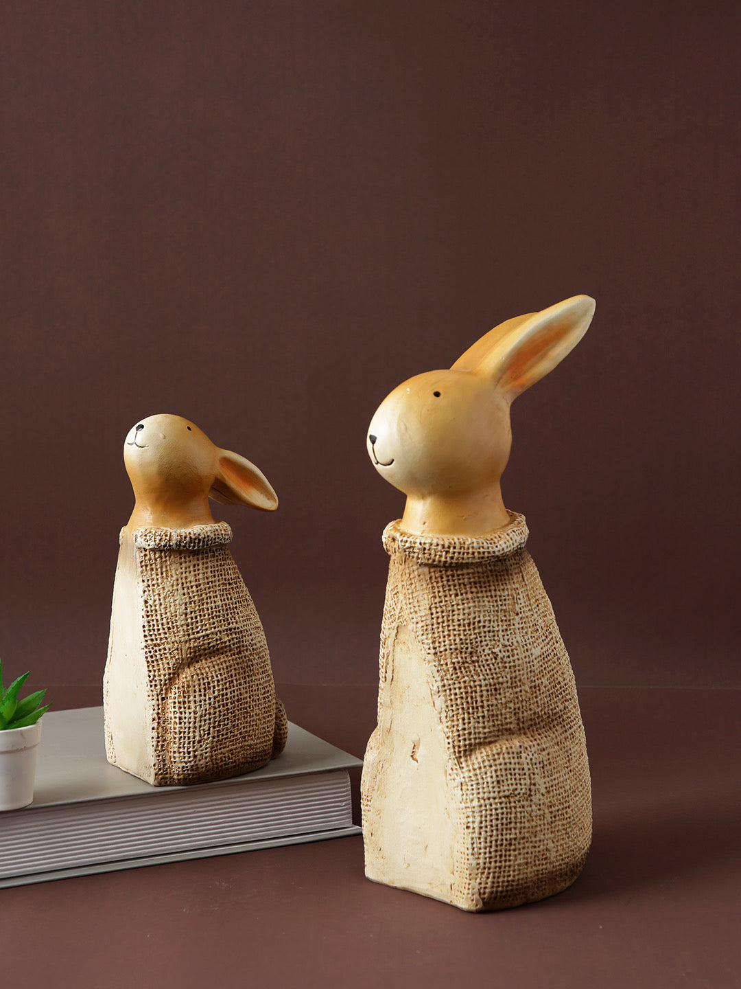 Set of 2 Rabbits Ceramic Showpiece - Default Title (SHOWC22036_2)