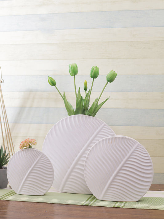 Leaf Shape White Ceramic Vase Set - Default Title (VAS21421_3)