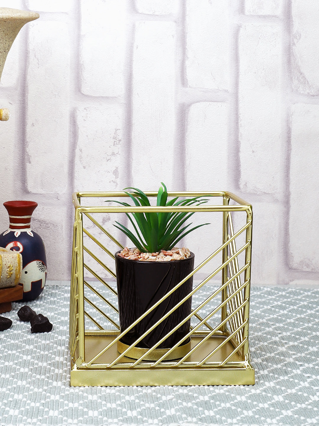 Black 1 Pieces Succulent Artificial Plant With Pot