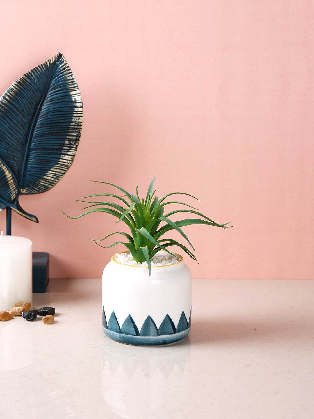 White 1 Pieces Succulent Artificial Plant With Pot