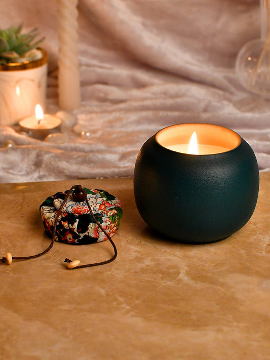 Midnight Elegance Aromatherapy Candle