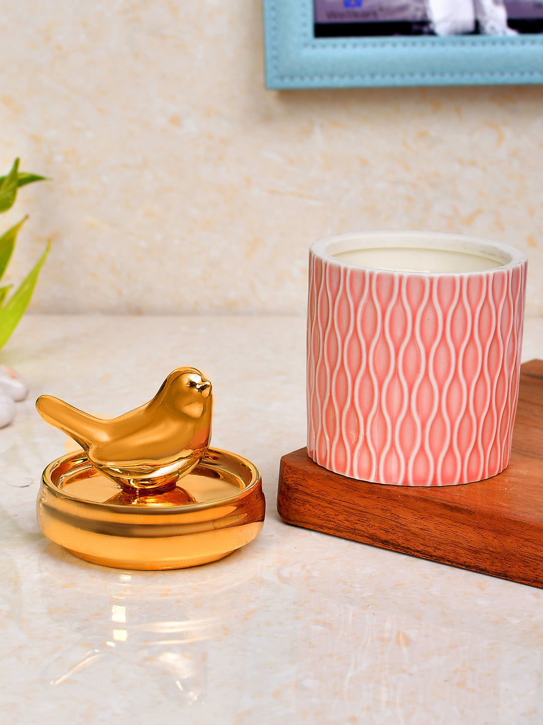 Mindful Melodies Candle with Bird Lid