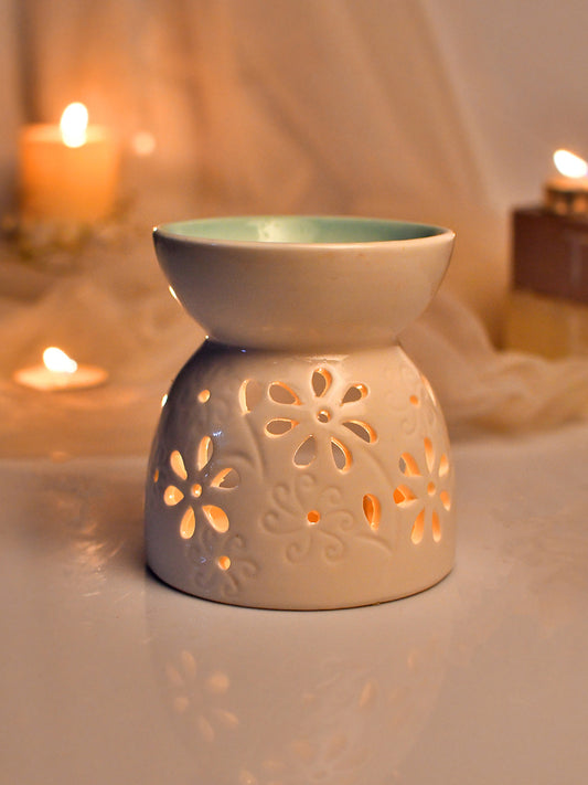 White Ceramic Blissful Fragrance Oil Diffuser in White