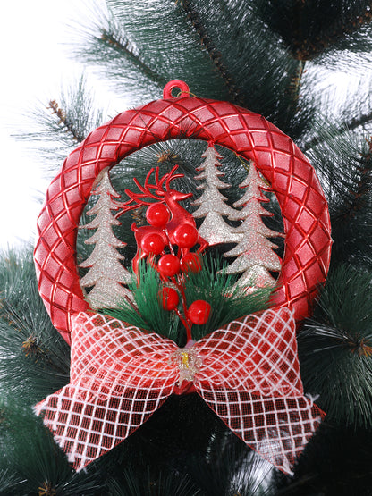 Set Of 2 Red & Green Classic Wreath
