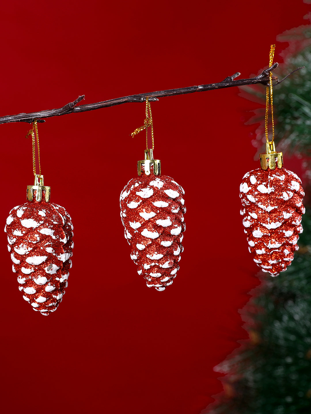 Set Of 12 Scarlet Splendor Pinecones