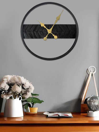 Numberless Metal Black Wall Clock