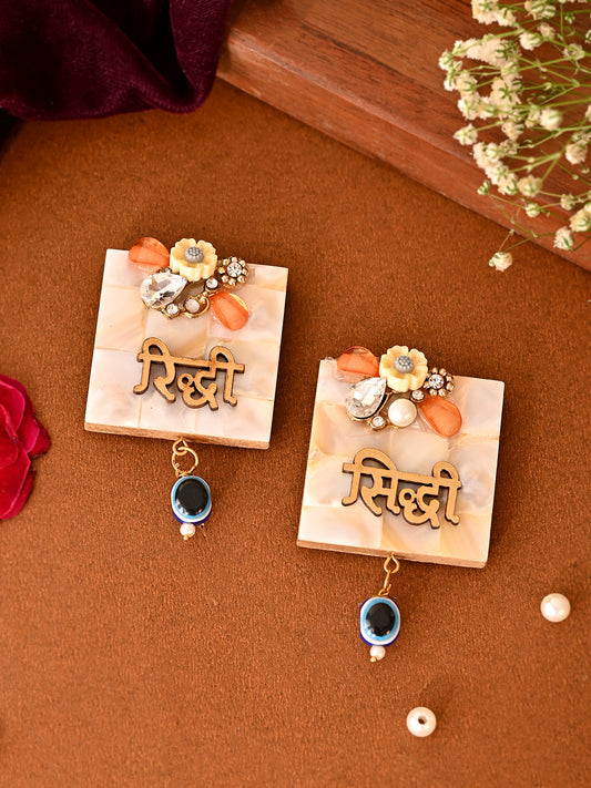 Siddhi Riddhi Pearl Finish Hanging