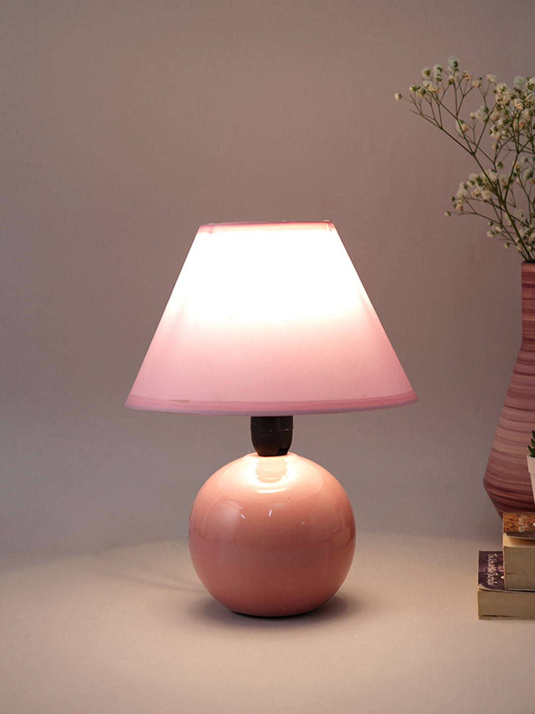 Old-School and Bright Table Lamp