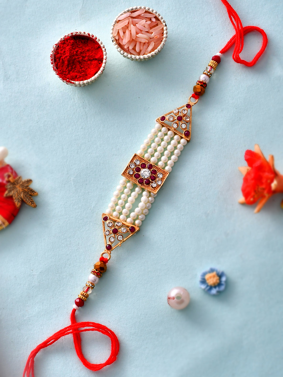 Pearl & Swaroswki Patterned Elegant Bhaiya Rakhi