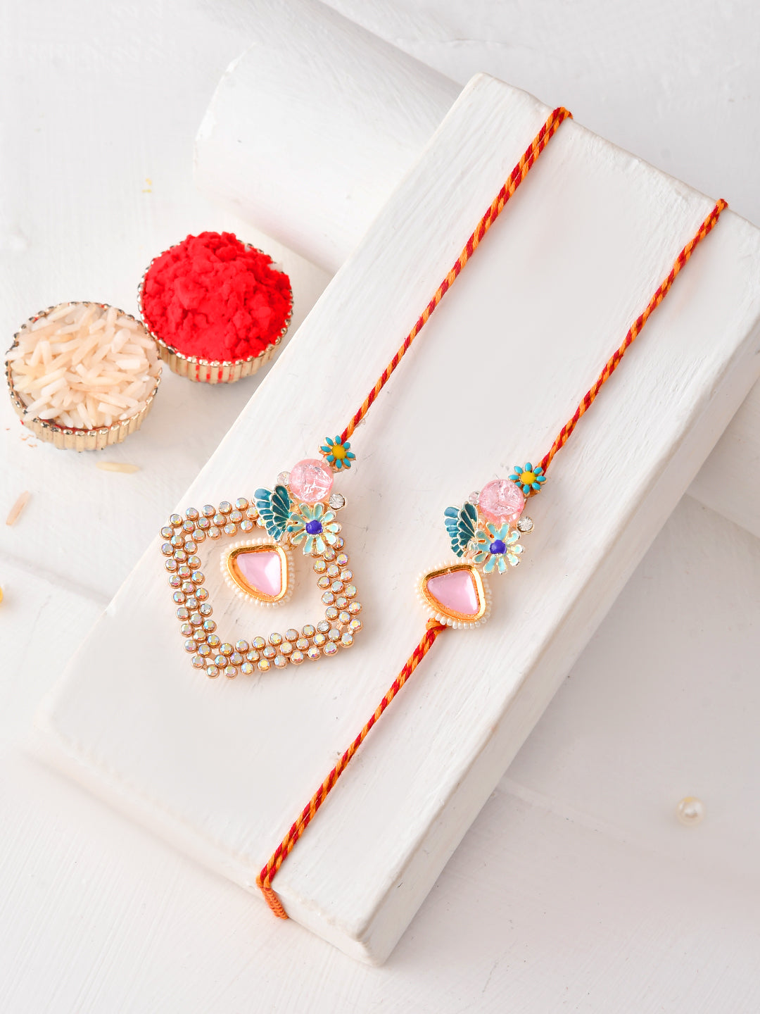 Elegant Bhaiya-Bhabhi Rakhi set
