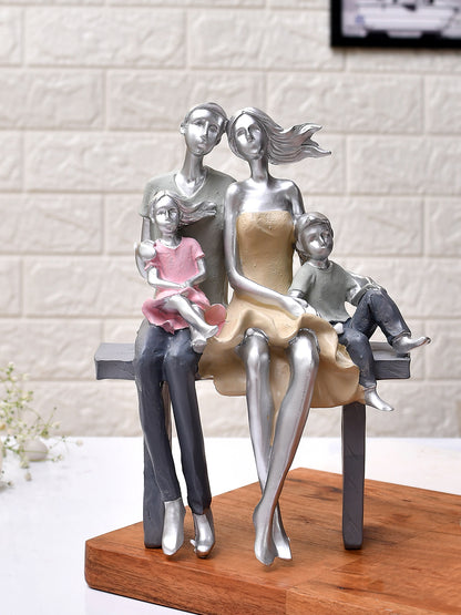 Family Love Resin Showpiece