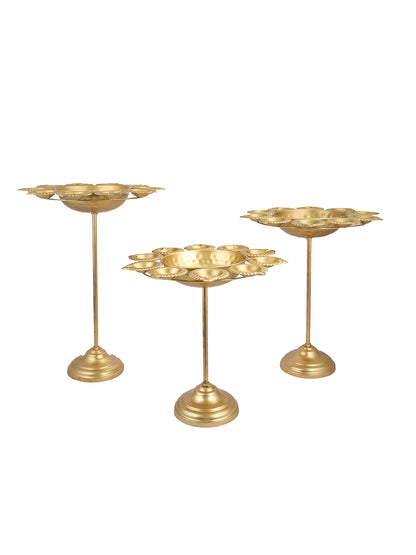 Set of 3 Golden Petals Design Urli Diya Stand