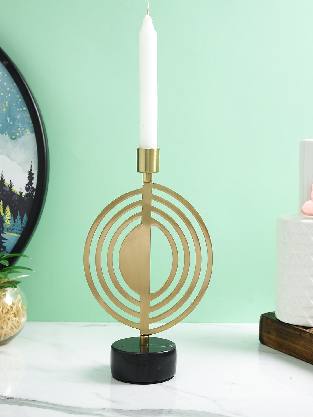 Golden Metal Spiral Candle Holder