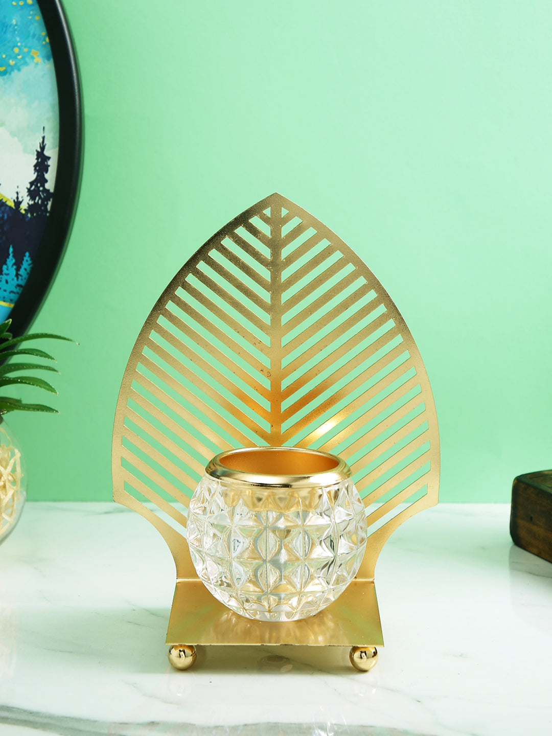 Gold Toned Transparent Textured Leaf Metal Glass Candle Holder