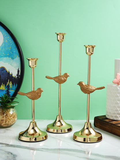 Gold Tonde 3 Pieces Textured Avian Elegance Metal Candle Holder