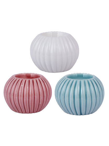 White & Pink 3 Pieces Swirl Round Candle Holder