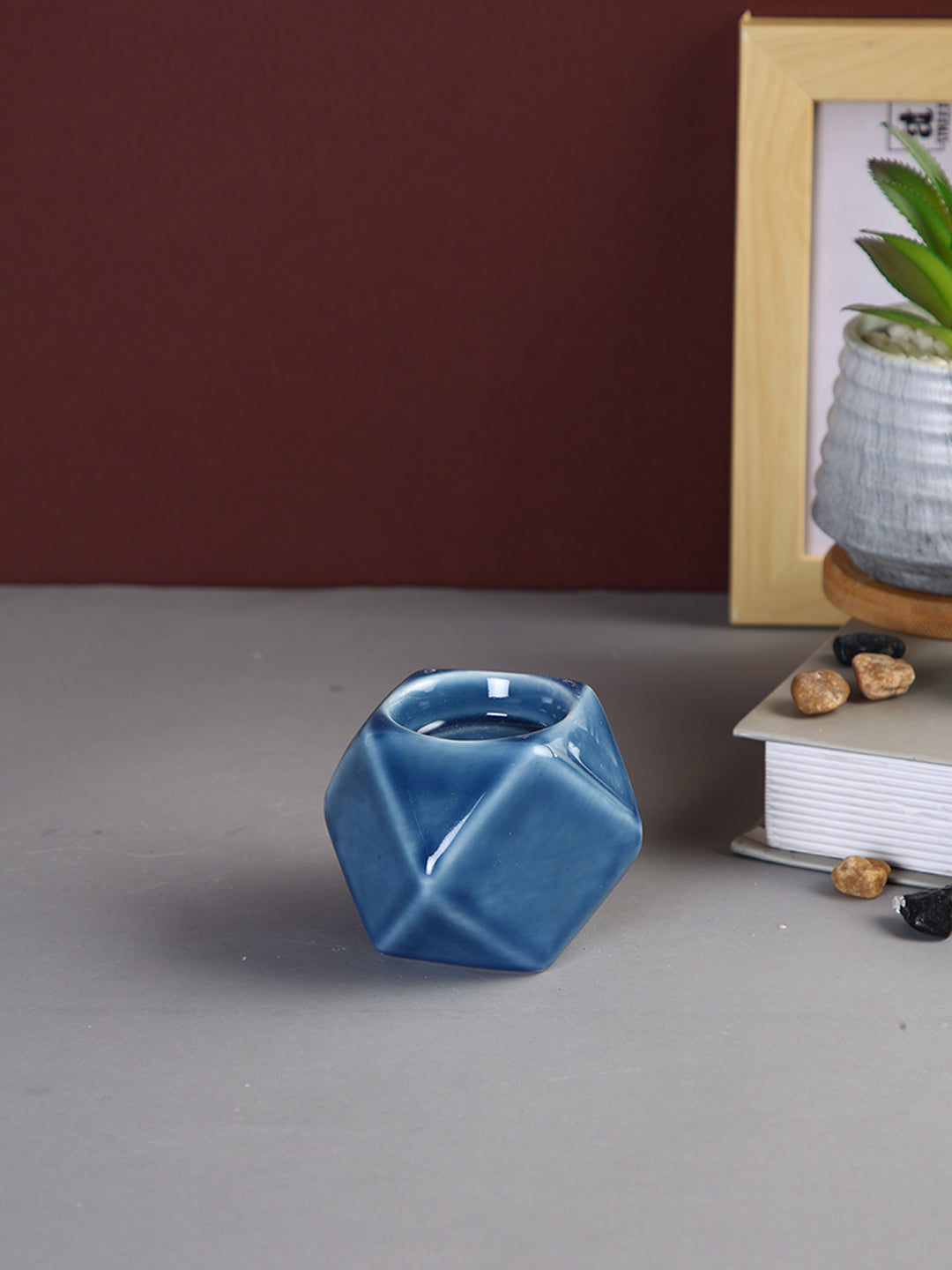 Navy Blue & White Nordic style Geometric designed Ceramic Candle Holder