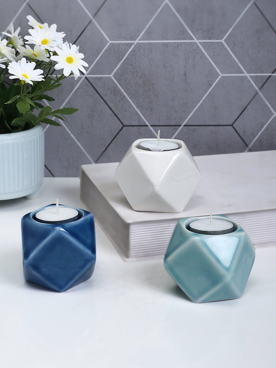 Green Nordic style Geometric designed Ceramic Candle Holder