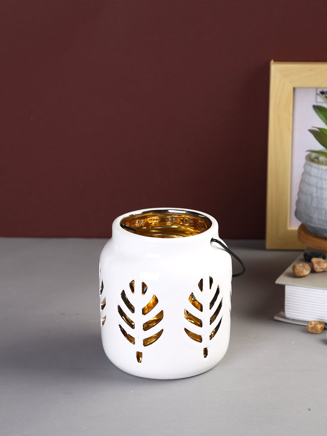White Ceramic Flower designed Candle Holder