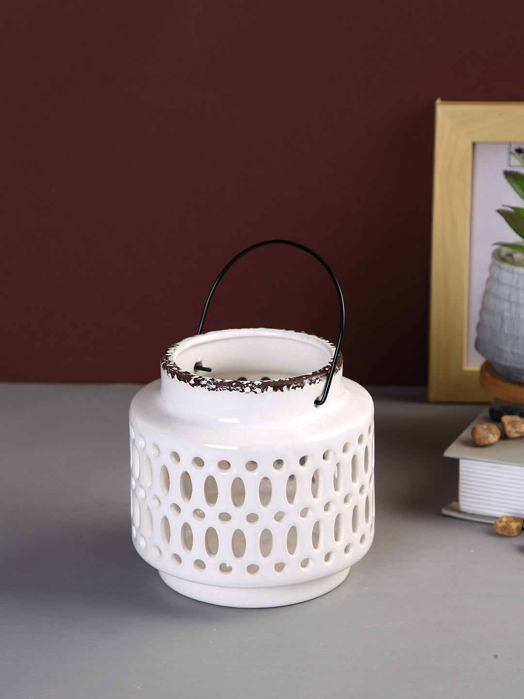 White & Black Crafted Ceramics Candle Holder