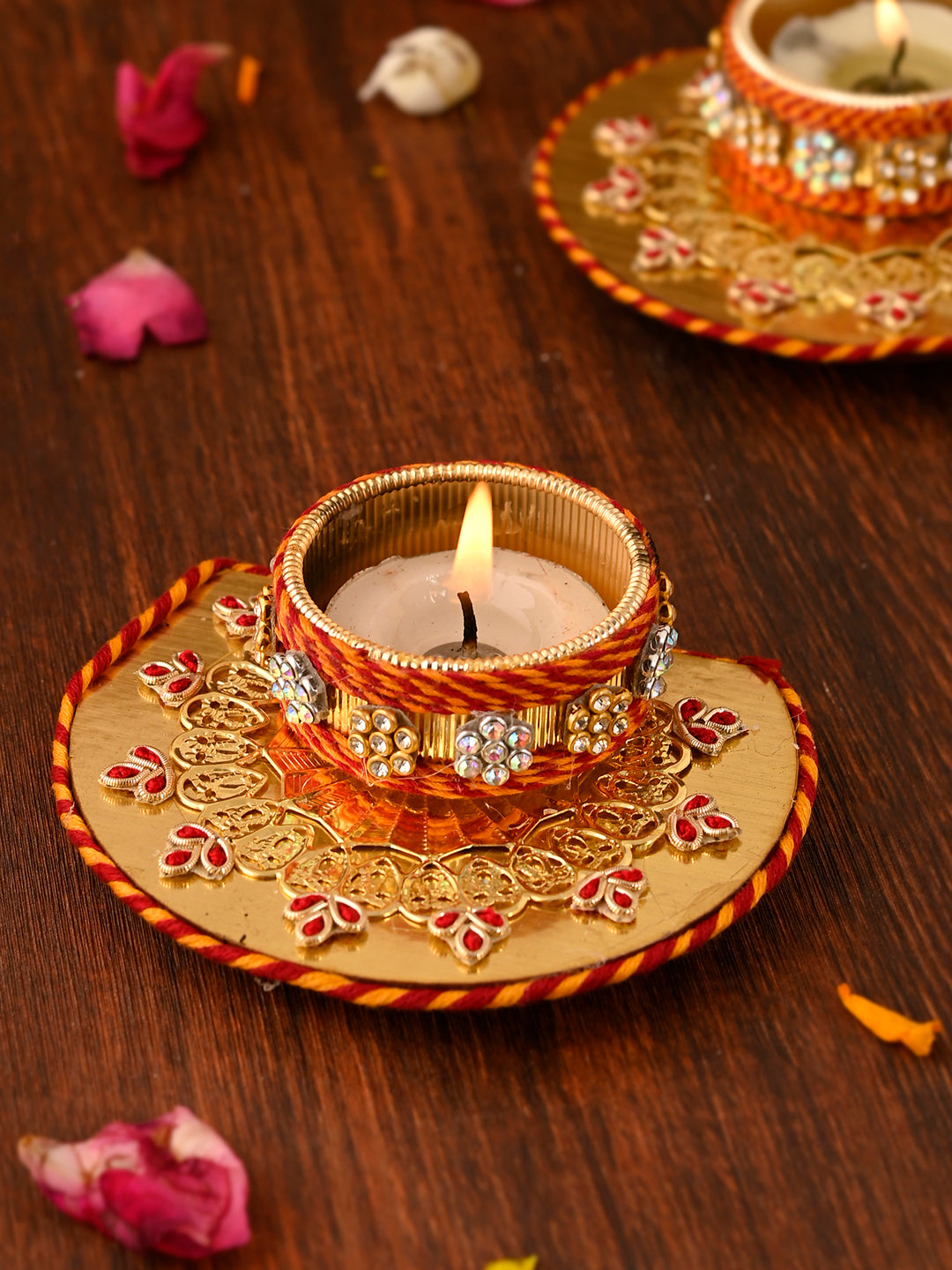 Red & Gold-Toned 2 Pieces Floral Metal Candle Holders
