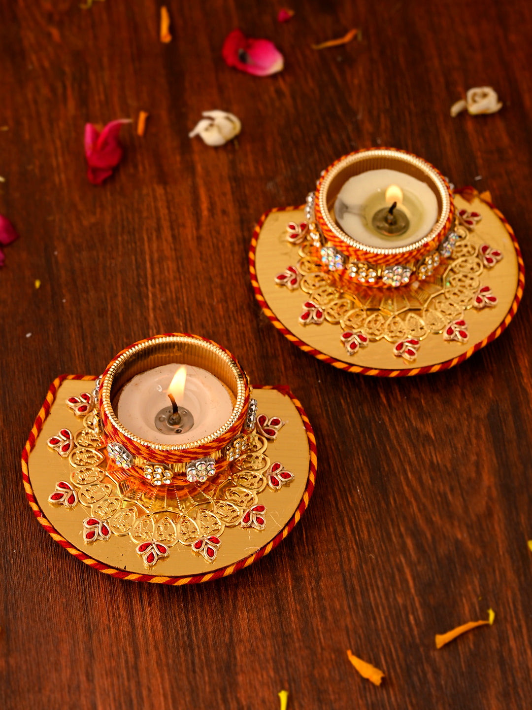 Red & Gold-Toned 2 Pieces Floral Metal Candle Holders