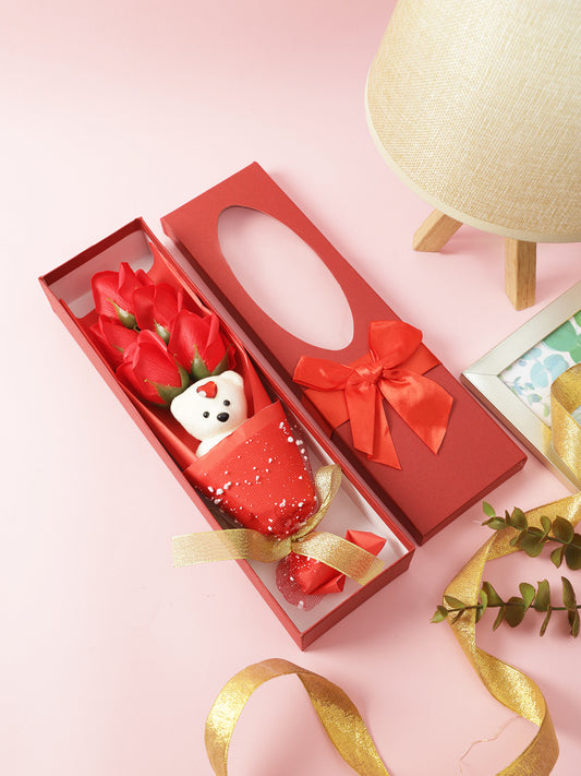 Cuddly Teddy and Roses Bouquet