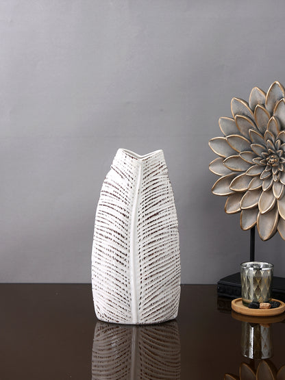 White Textured Ceramic Leaf Flower Vase