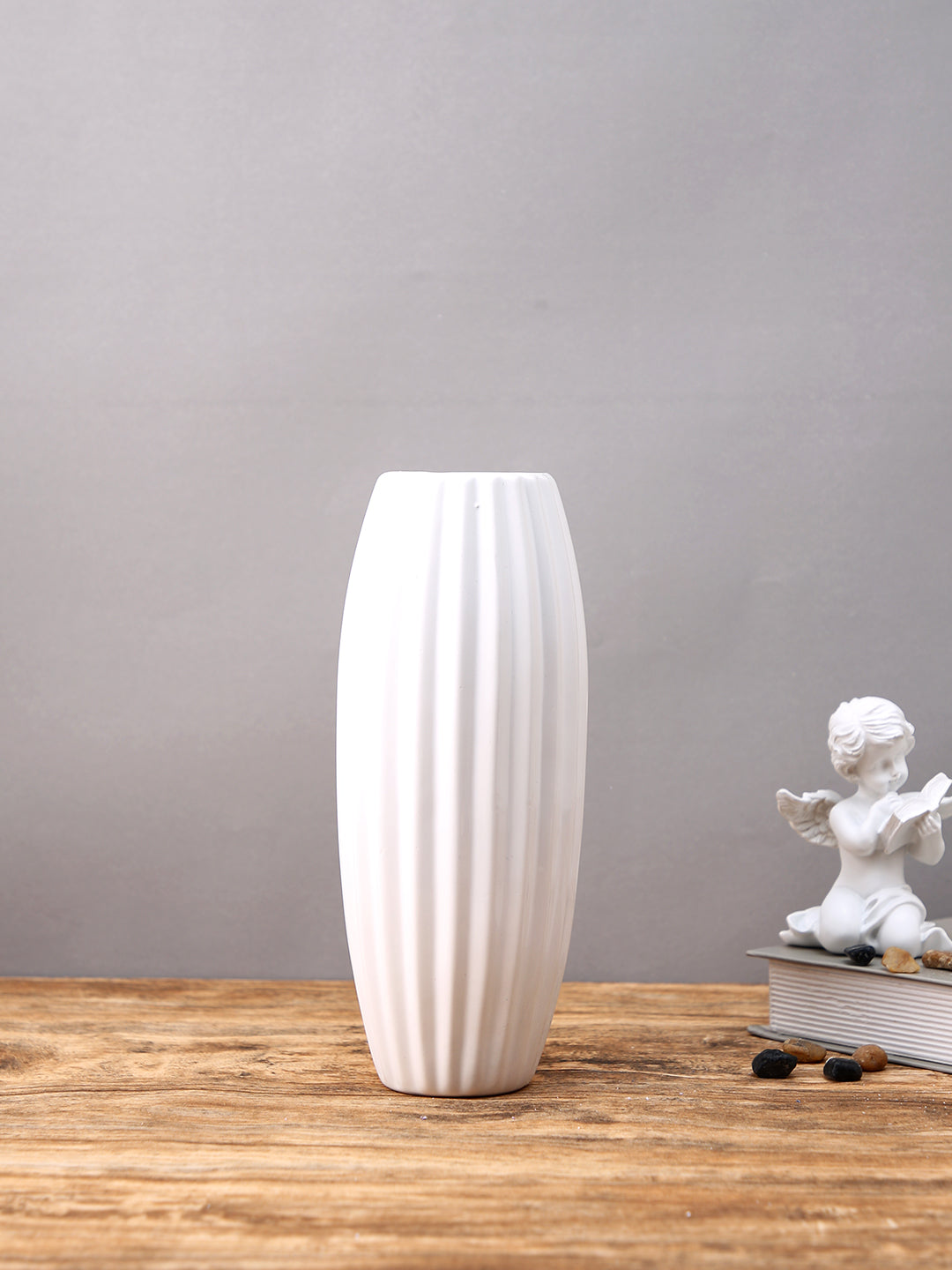 White Textured Fluted Ceramic Flower Vase