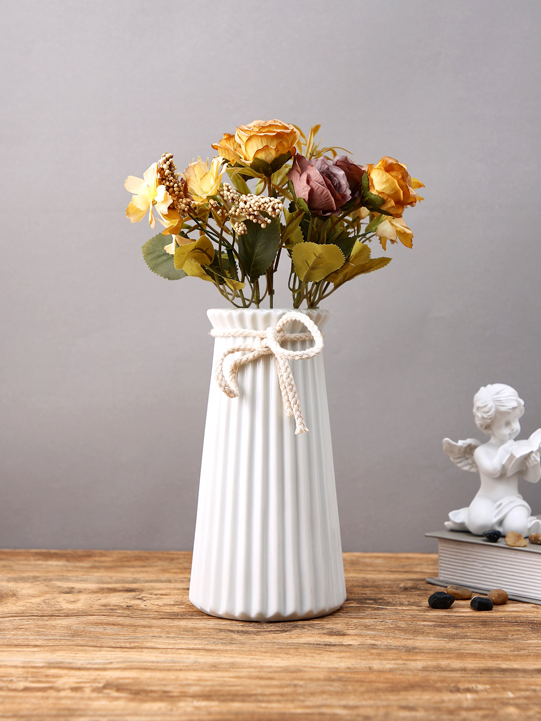 Classic Elegance White Striped Ceramic Rope Flower Vase