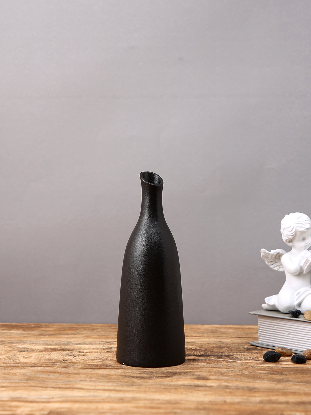 Black Midnight Elegance Matte Ceramic Flower Vase