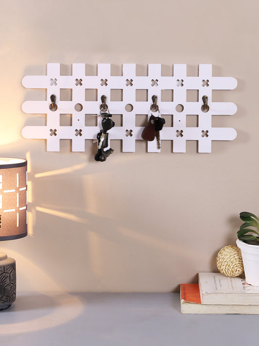 Beautiful & Subtle White Key Holder - 4 Hooks