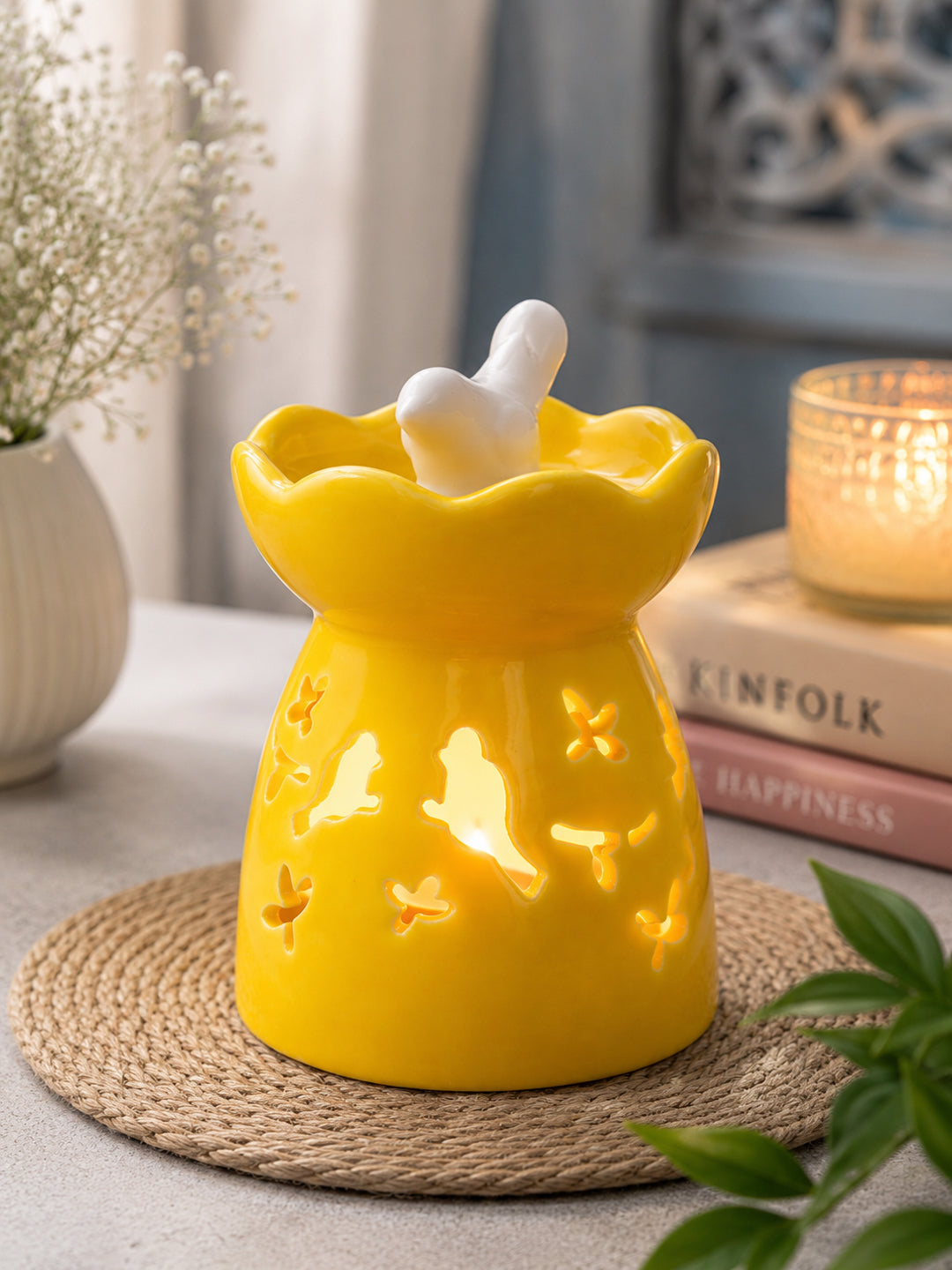 Meadow Yellow & White Textured Ceramic Aroma Oil Diffusers