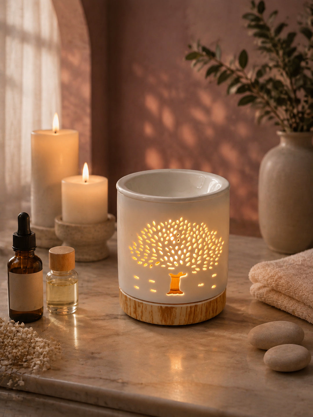 White & Beige Textured Ceramic Aroma OilDiffusers