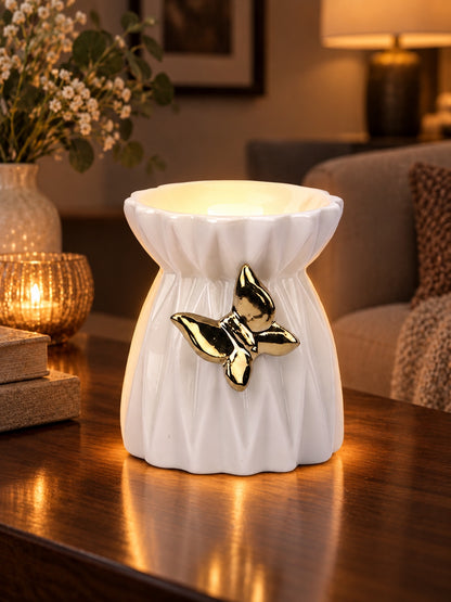 Artisanal Fluted Ceramic Oil Diffuser Featuring Elegant Gold Detail