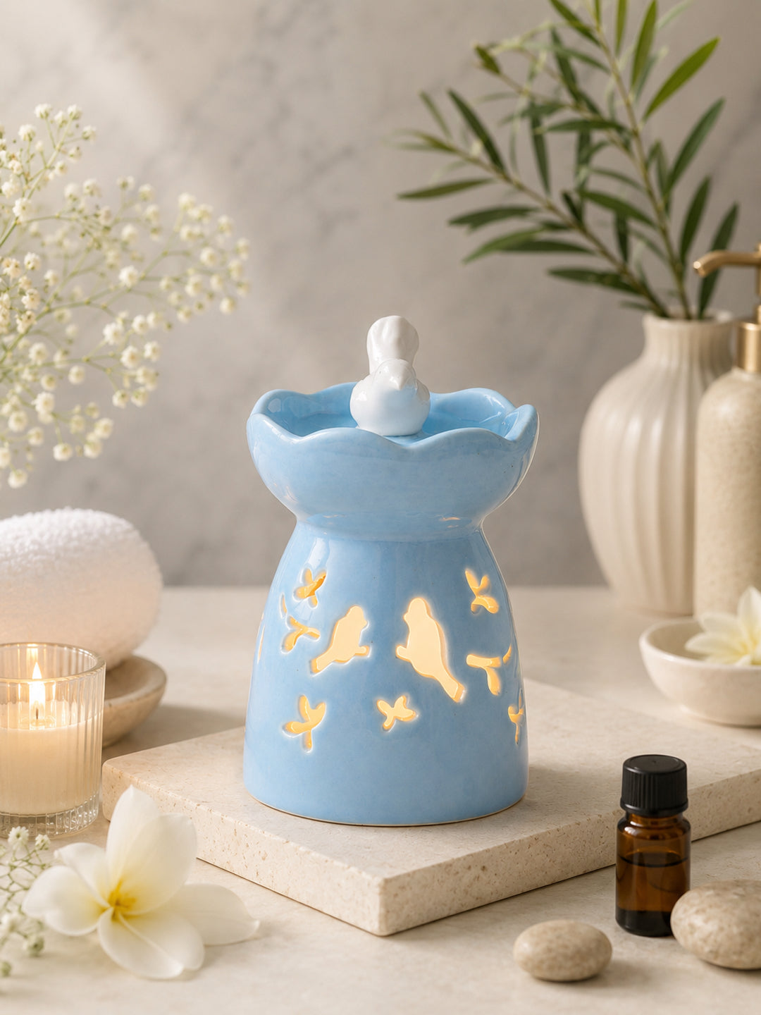 Blue & White Textured Ceramic Aroma OilDiffusers