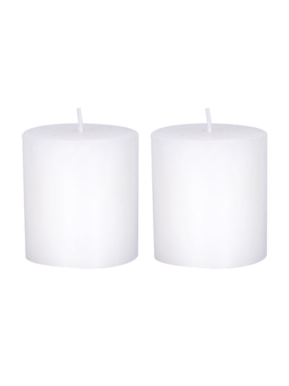 Set of 2 White Pillar Candles