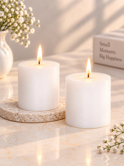 Set of 2 White Pillar Candles