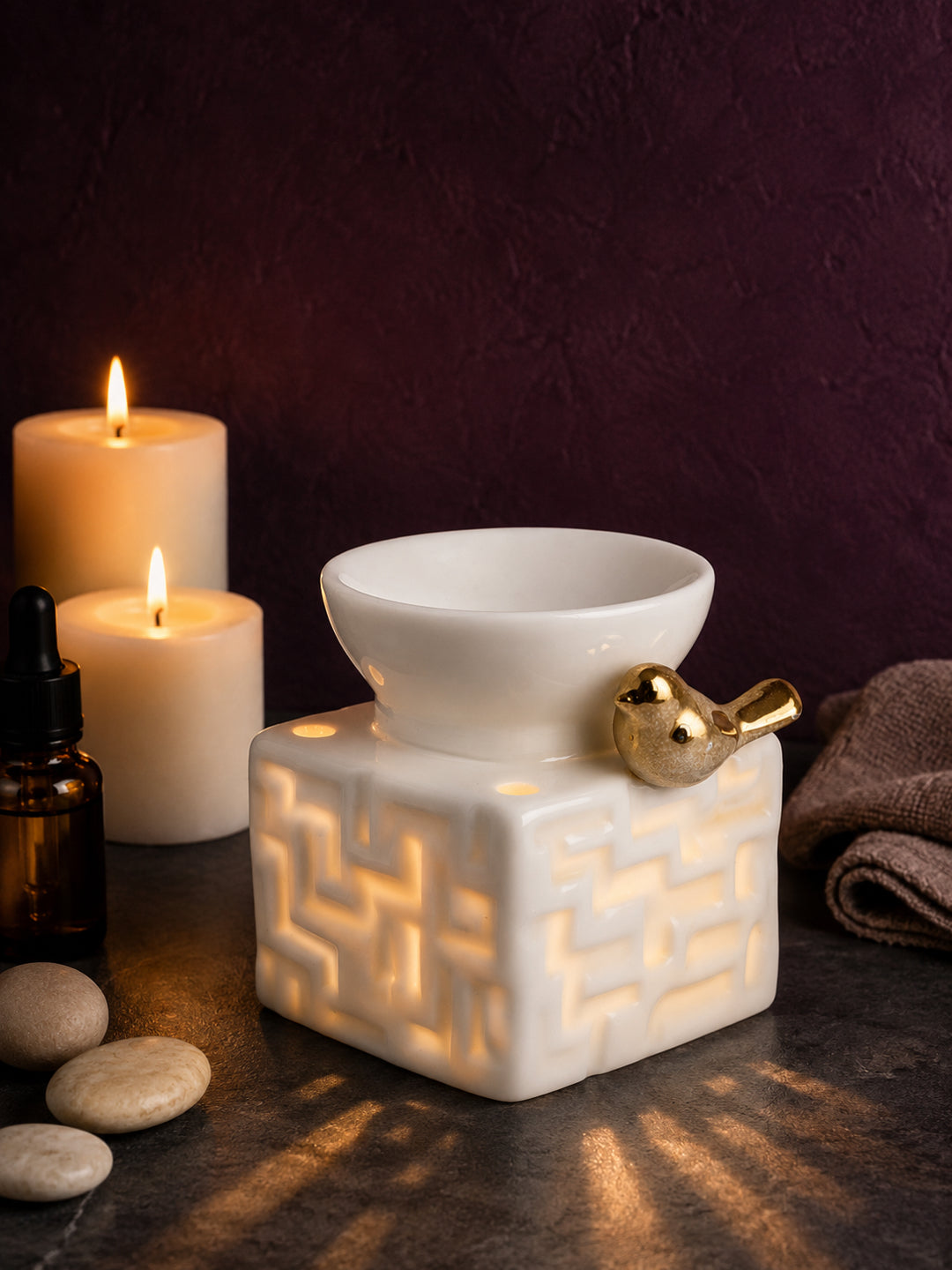 White Textured Ceramic Aroma OilDiffusers
