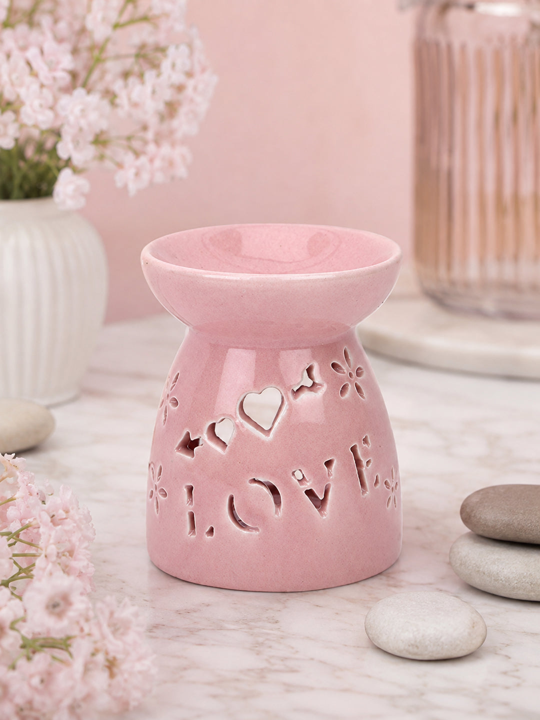 Artisanal Pastel Pink Ceramic Oil Burner For Sophisticated Homes