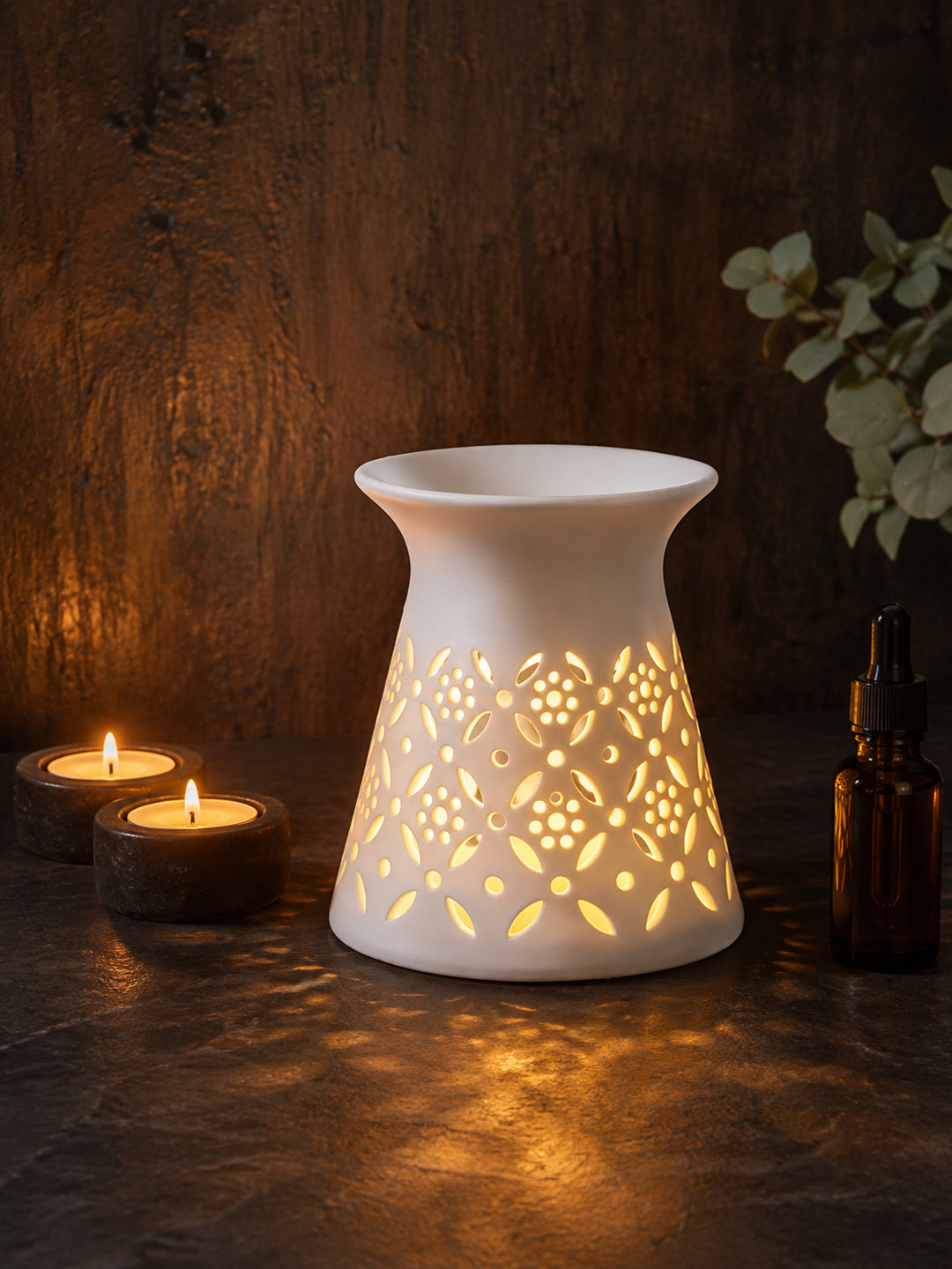 White Textured Ceramic Aroma OilDiffusers