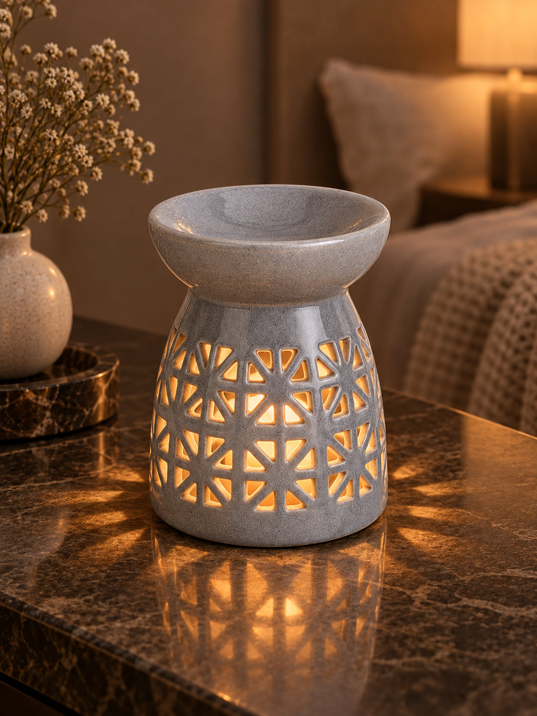 Modern Minimalist Ceramic Oil Burner With Intricate Geometric Cutwork