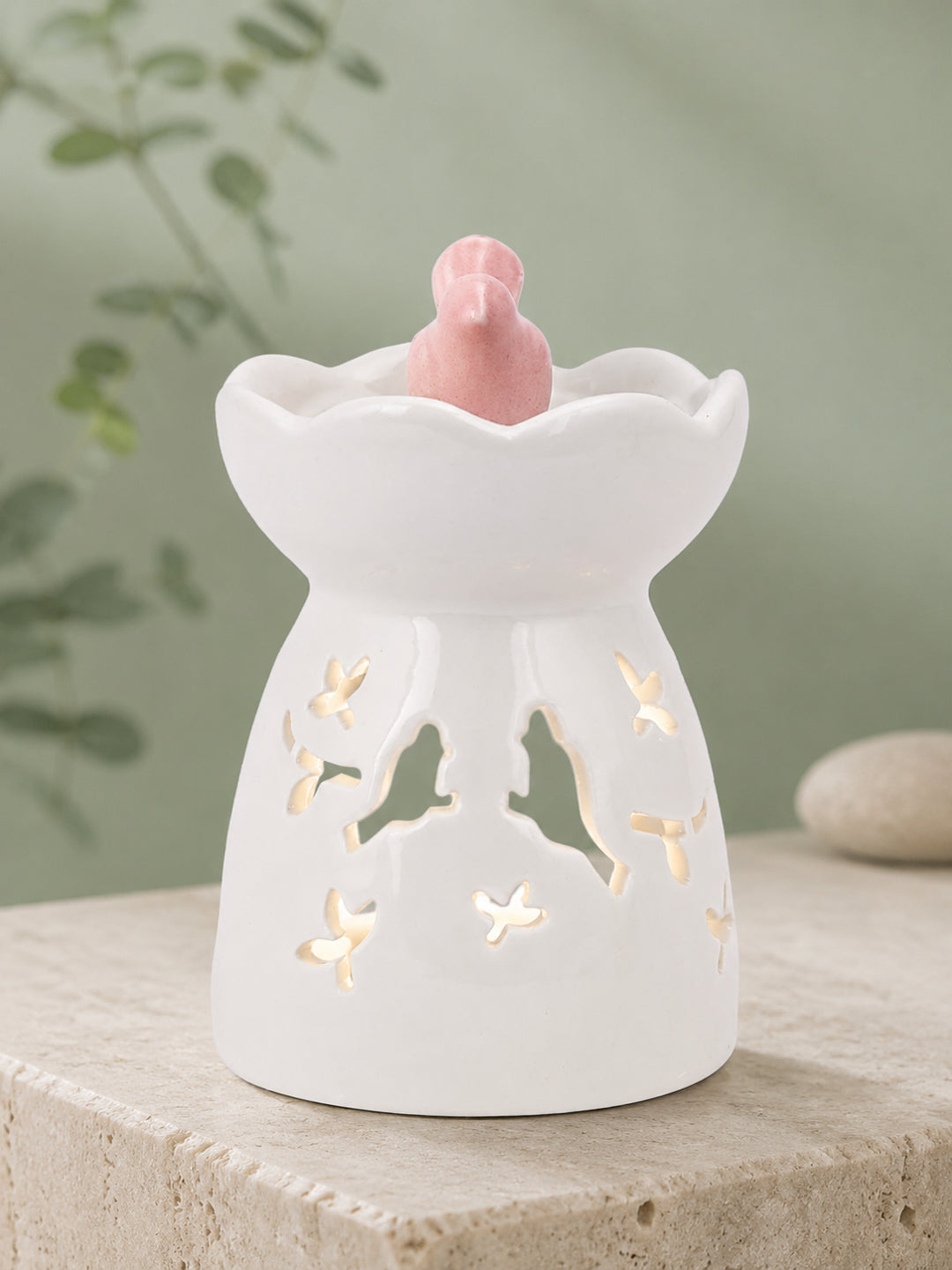White & Pink Textured Ceramic Aroma OilDiffusers