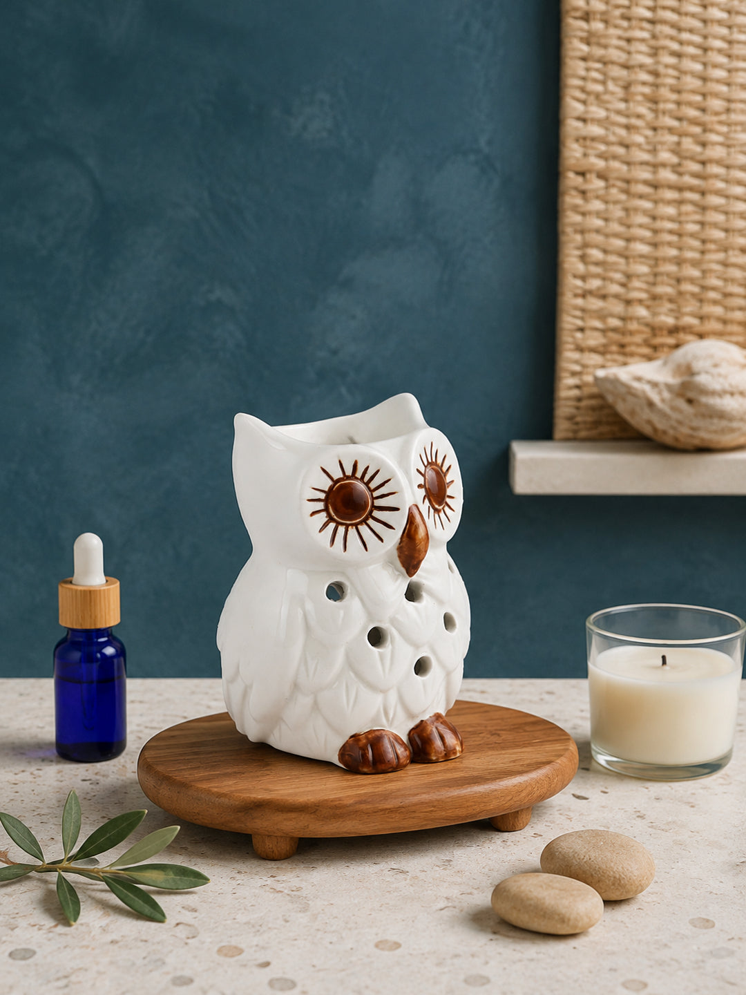 White & Brown Textured Owl Ceramic Aroma OilDiffusers