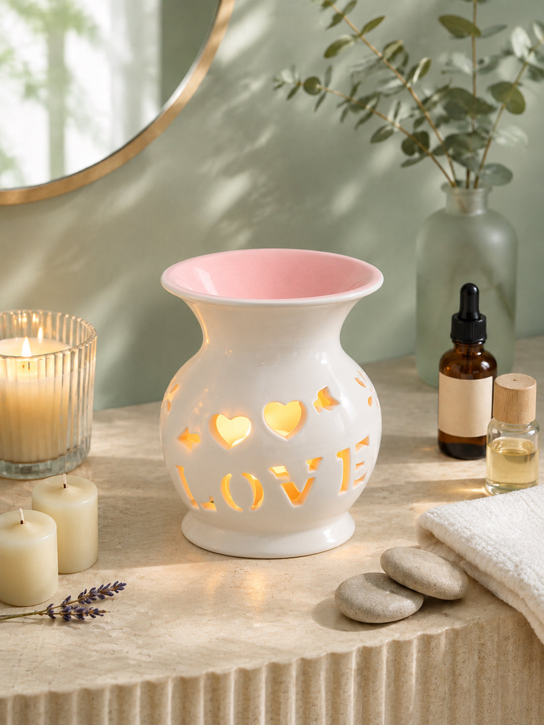 Pink LOVE Cutout Ceramic Oil Burner Tealight Aroma Diffuser