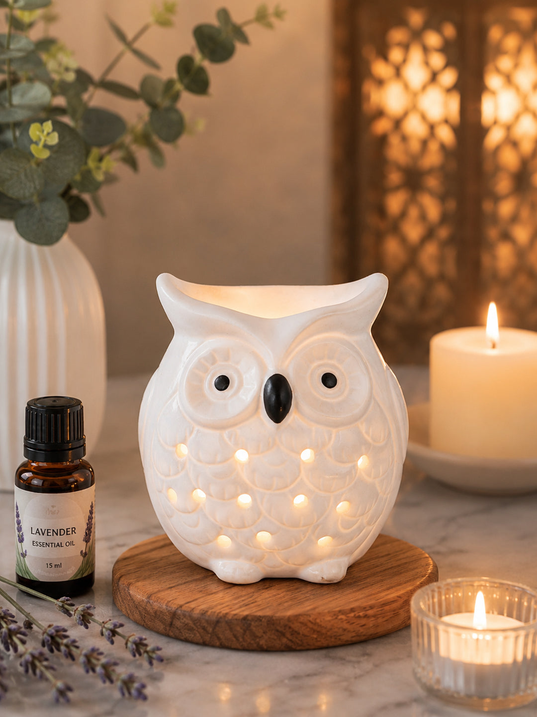 White & Black Ceramic Owl Aroma OilDiffusers