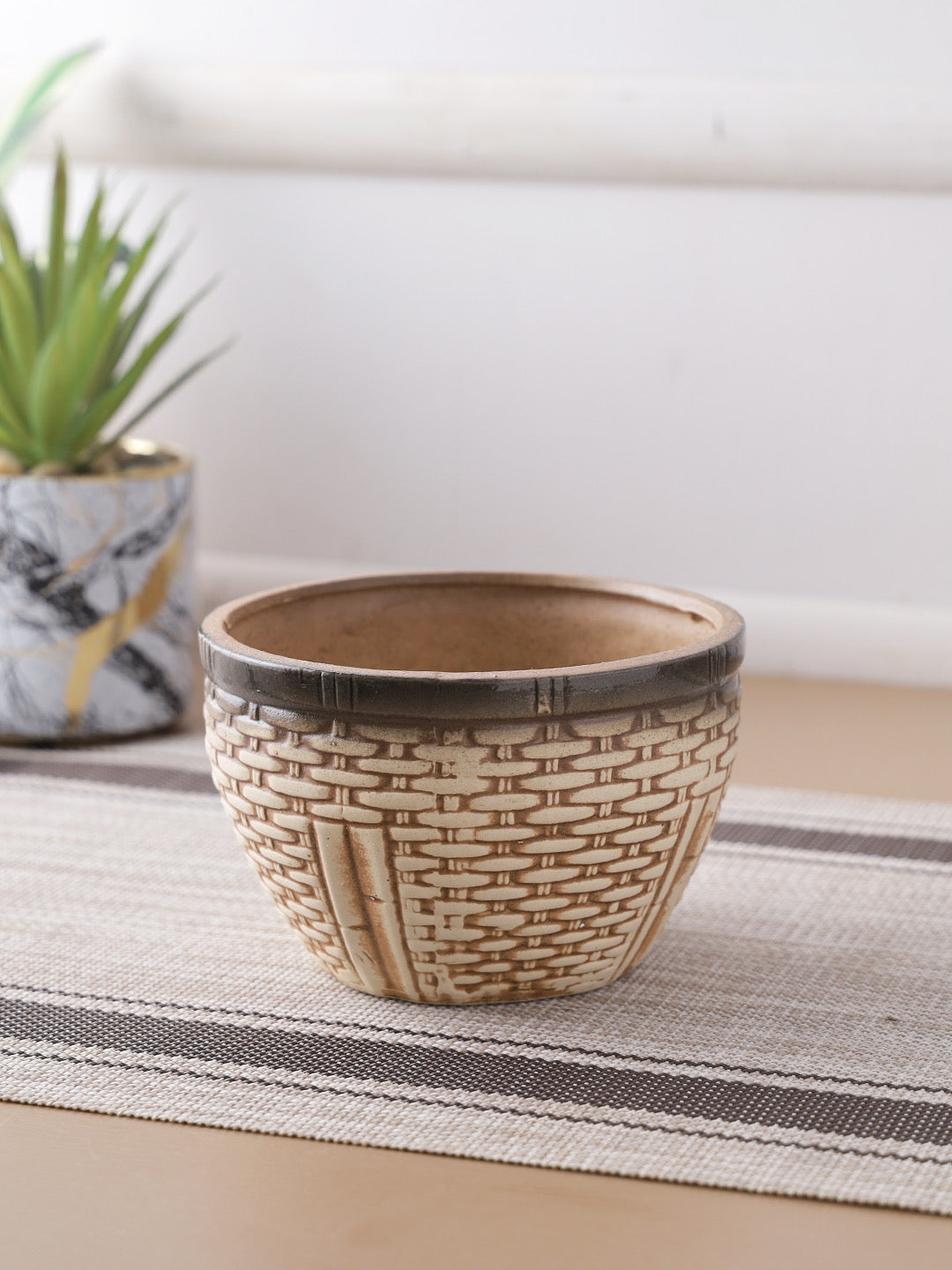 Beige Ceramic Pot - Default Title (CH18313C)