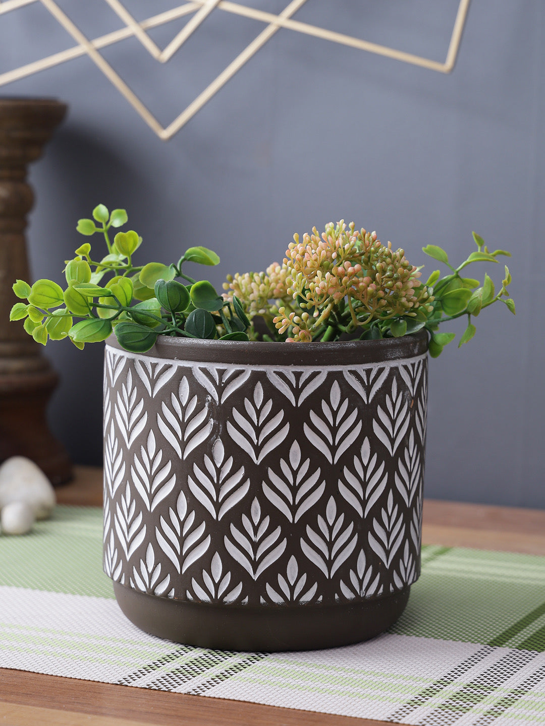 Classy and Chic Brown Hue Planter - Default Title (CH210053)